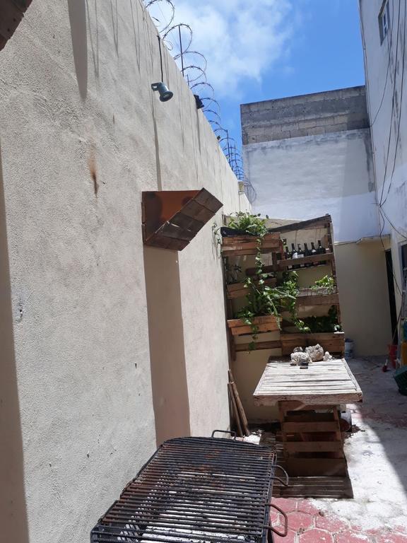 Hostal Charlys Tulum Exterior photo